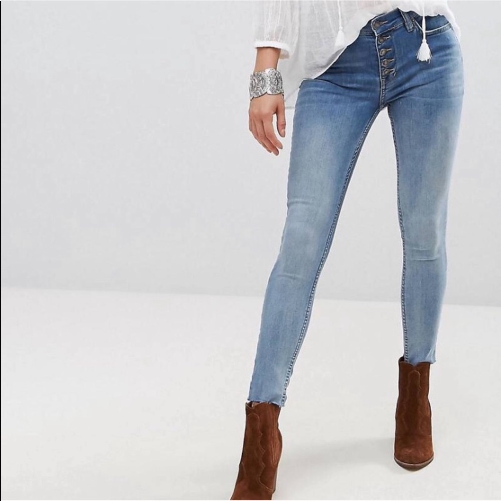 Free People Reagan Raw Hem Skinny Jeans